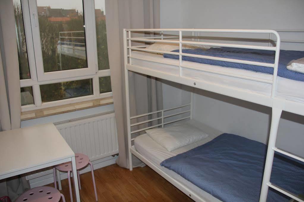 Brussels Hello Hostel Koekelberg Luaran gambar
