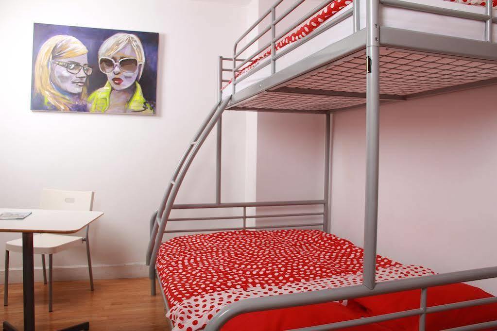 Brussels Hello Hostel Koekelberg Luaran gambar